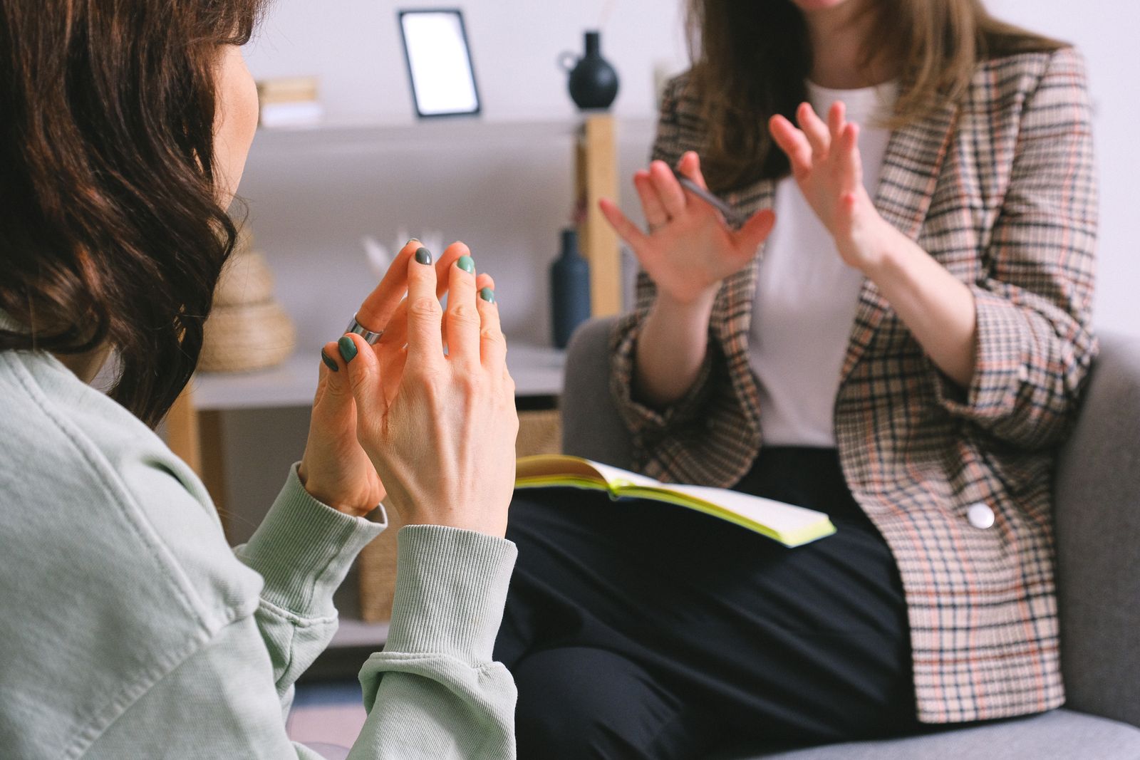 Séance de thérapie fondée sur l’écoute et la communication